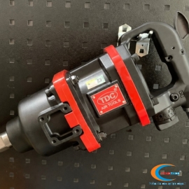 MÁY MỞ BU LÔNG KHUÔN CỌC BÊ TÔNG TDC-100HP THADENCO